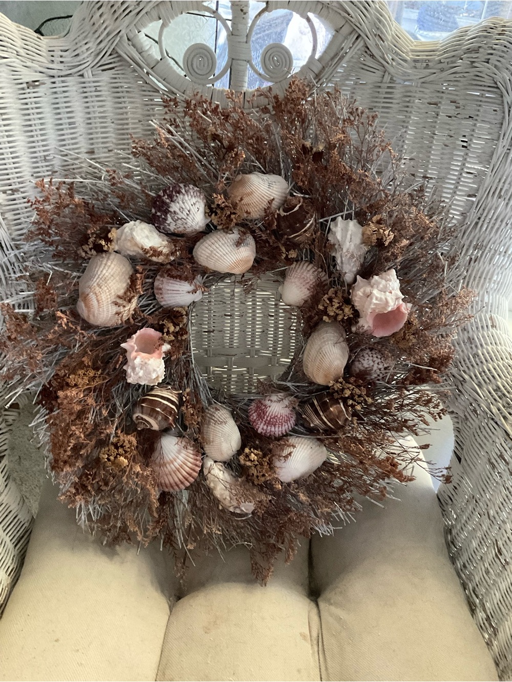 Seashell  Wreath – Pink & Natural Festive Home Accent